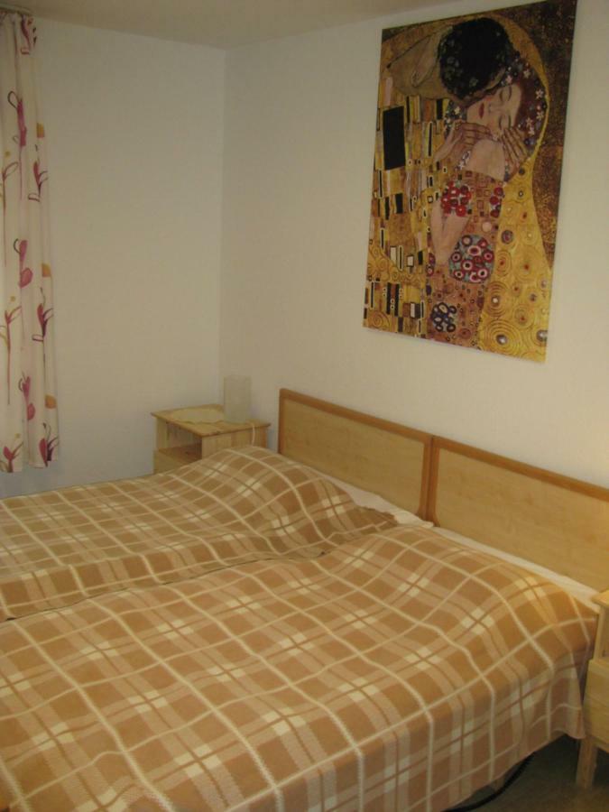 Ferienwohnung Herbsleben ภายนอก รูปภาพ
